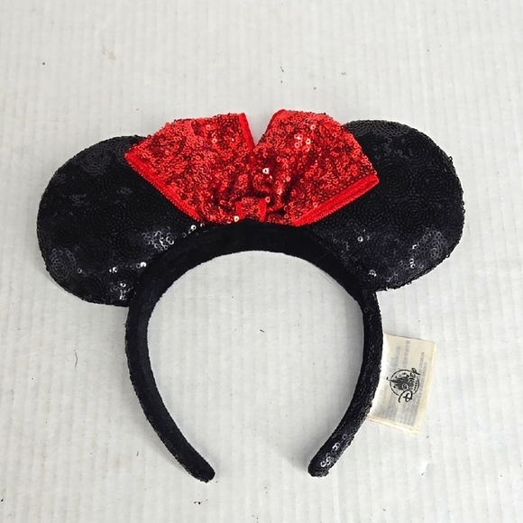 Disney Sequin Minnie Mouse Ears Headband with Red Bow - Picture 1 of 5